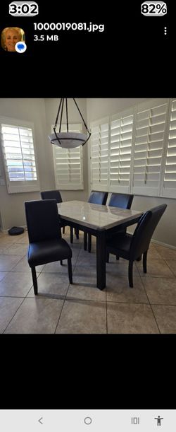 Dinning table and 6 chair