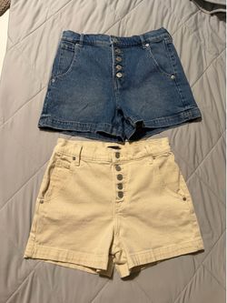 Banana Republic women’s shorts
