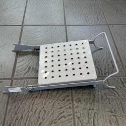 Werner AC18MT Steel Bucket Shelf For Ladder