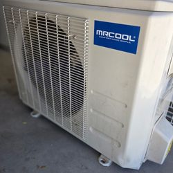 Mr Cool A/C MINI SPLIT