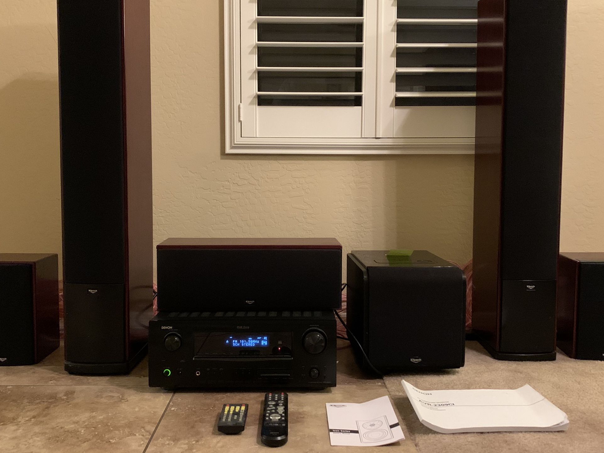 Klipsch Speakers with Denon Receiver. Read details due To subwoofer and receiver not functioning properly.