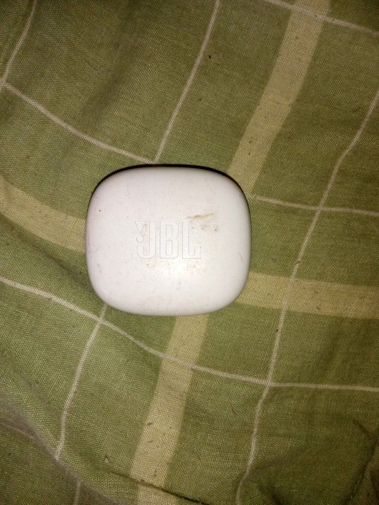 JBL Ear Buds