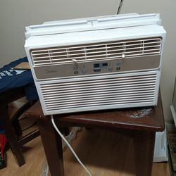 Midea  Window Air Conditioner 