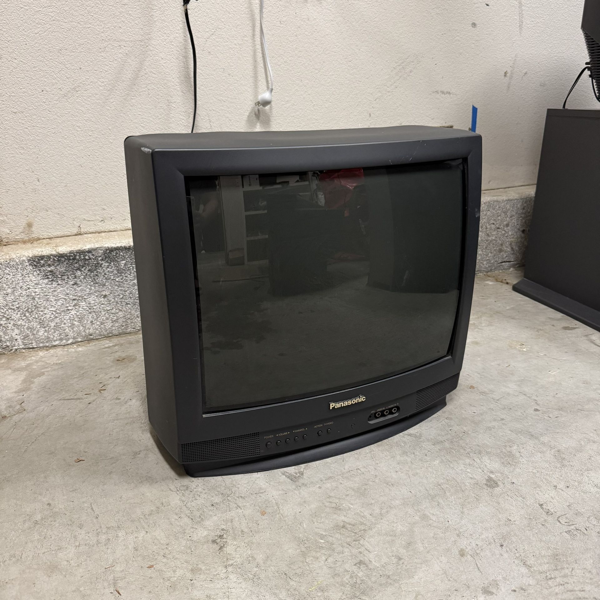 Panasonic CT-20G6E CRT TV 20”
