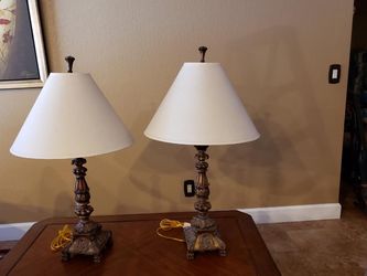 Beautiful Lamp Set