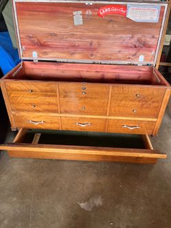 Mid Century Lane Cedar Chest