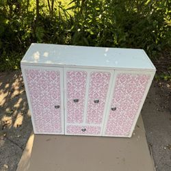 American Girl Doll Vanity Closet 