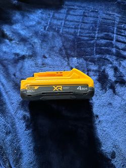 DeWalt 20V MAX XR 4Ah Battery