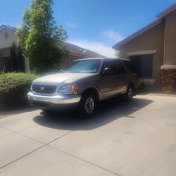 2002 Ford Expedition