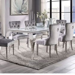 💥💥Brand New Elegant 7pc Dining Table Set💥💥