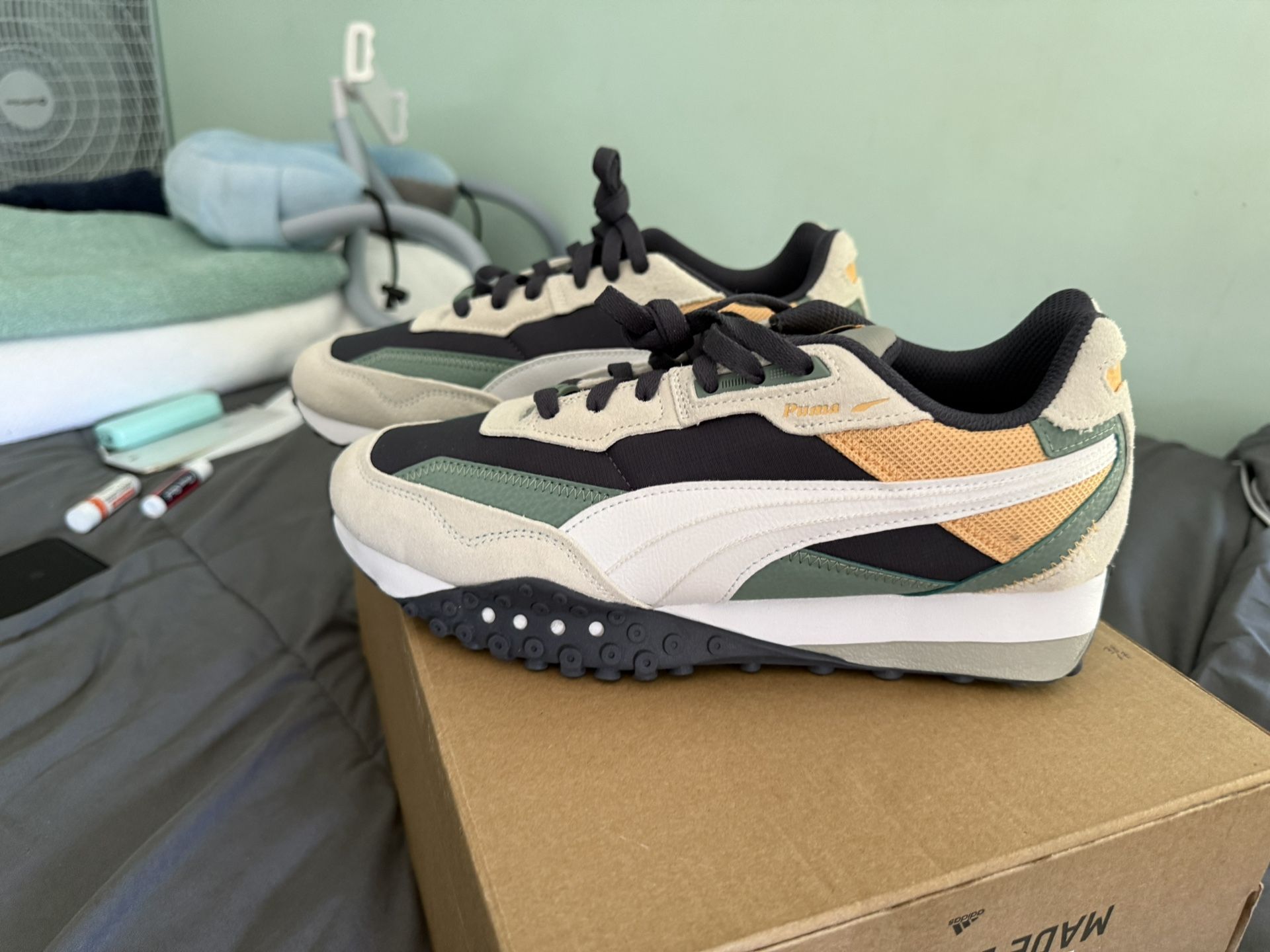 Brand New Puma Size 8/12