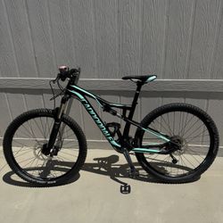 Cannondale Mountain Bike 