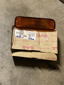 Toyota Tacoma Signal Lights Rt and Lt