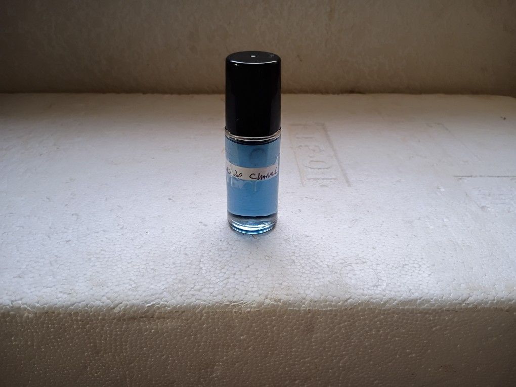 Bleu de Chanell 1 Oz Fragrance Body Oil Roll On
