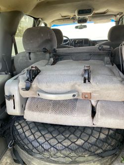 2002 Chevy Tahoe 3rd roll seats parts