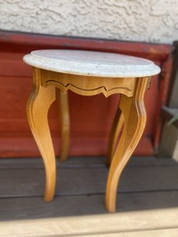 Very Cute Small Marble Top Table