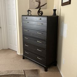 Bedroom Set For Sale