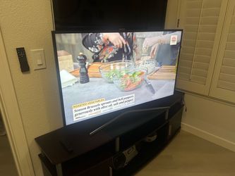 50” Samsung Model UN50MU6300FXZA, Works Great and has Remote