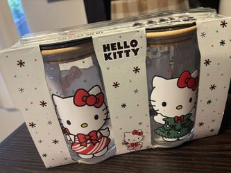 Hello Kitty Christmas Cups