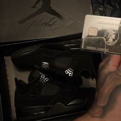 Jordan 4 Black Cats 