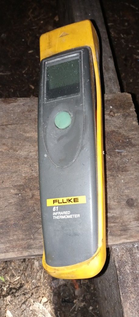 Fluke. 61 Infrared Thermometer