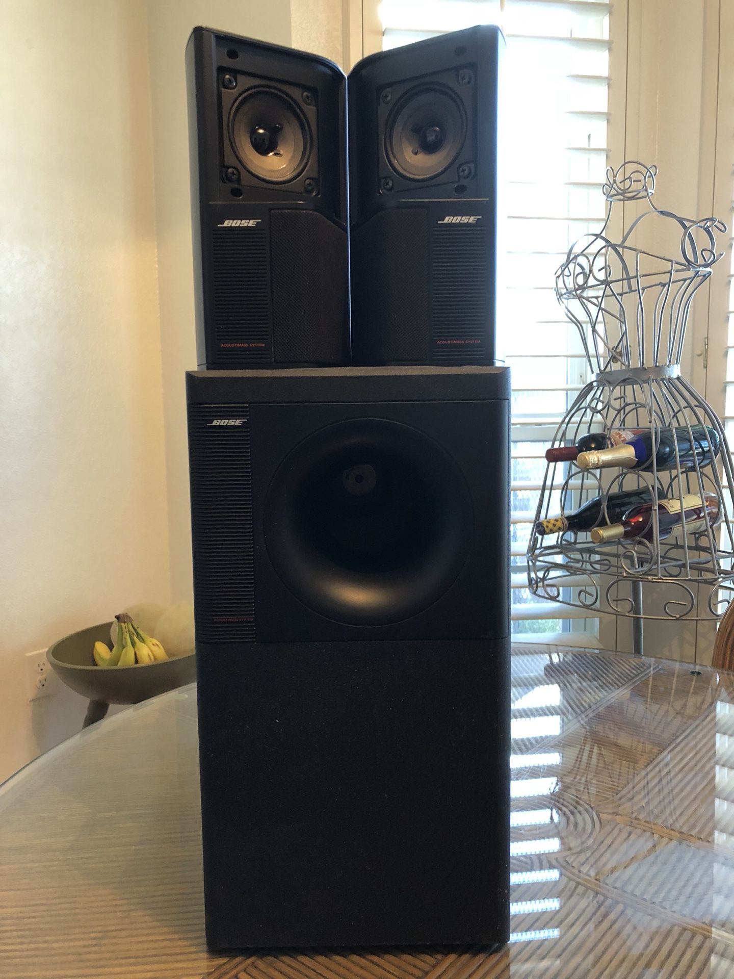 BOSE Acoustimass SE-5 Series II Direct/Reflecting 2 speaker system and Subwoofer - In Great Working Condition and Aesthetically BOSE! for Sale in El Paso, - OfferUp