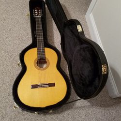 Yamaha Acoustic Classical Guitar & Case