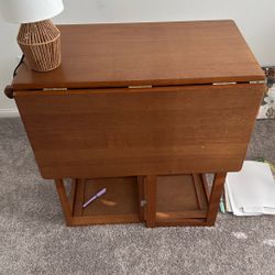 Compact Table (dining Table)