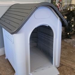 Brand New In Box! Xl & Tall 40'x38' Dog House All Weather Tough PP Plastic Water Resistant Raised Dog Igloo Casa De Mascota Add A Bed $25