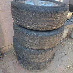 tyota Land Cruiser. Tyota Tokom 