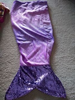 Mermaid tail blanket