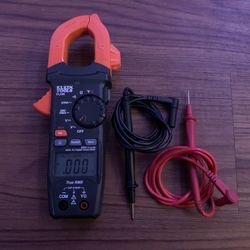 Klein Tools CL220 Digital Clamp Meter, Auto-Ranging 400 Amp