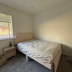 FULL SIZE UPHOLSTERED BED FRAME..