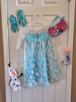 Disney's Frozen Elsa Clasic Blue Dress (New) Size (4-6)