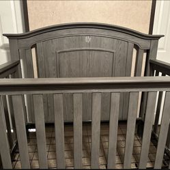 Delta Gray Crib