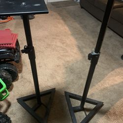 Pro Line Speaker Stands For Studio