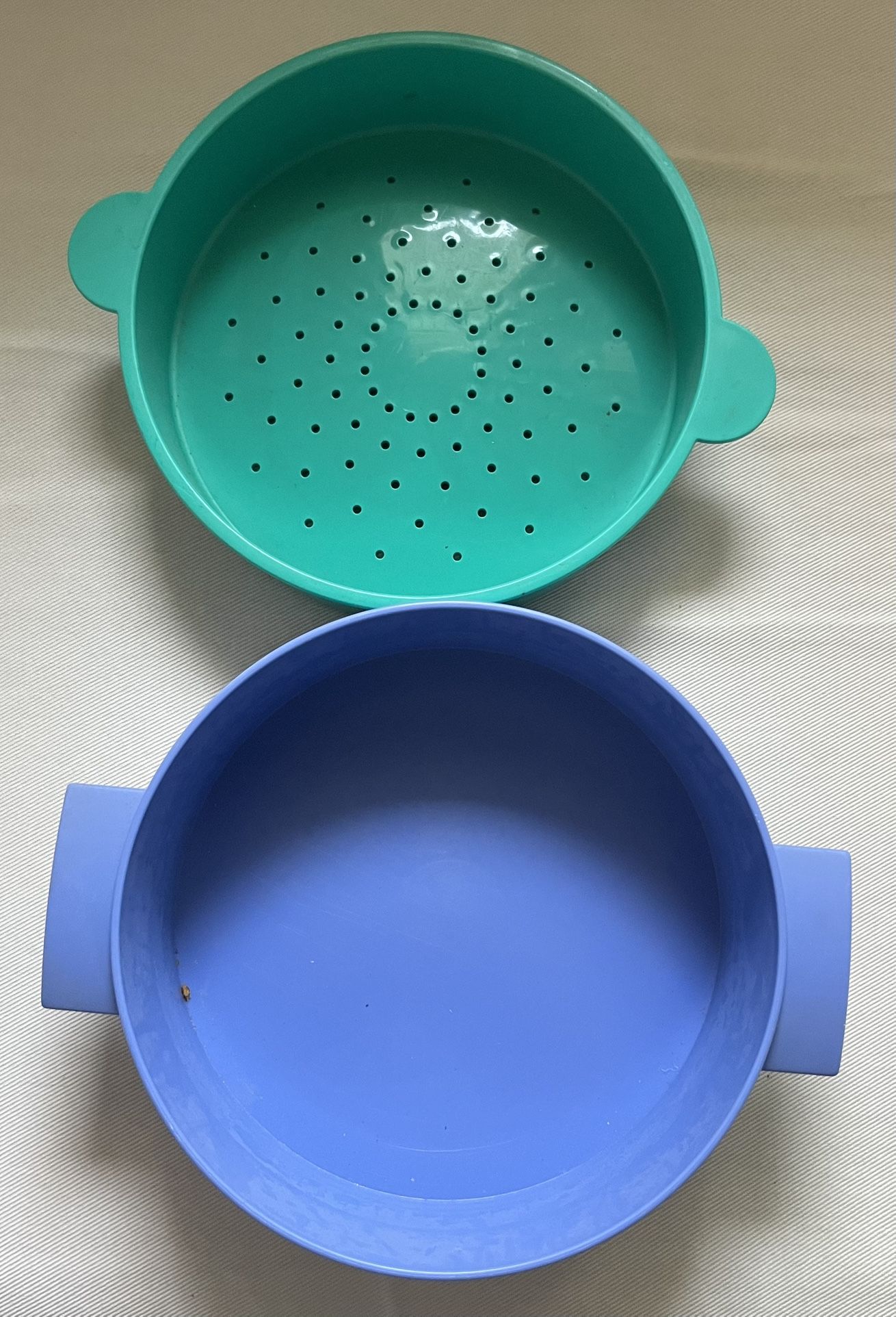 Tupperware Steamer And Colander Bowl Set
