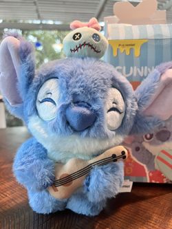 Brand New Stitch Plushy From The Welcome To Hawaii Series