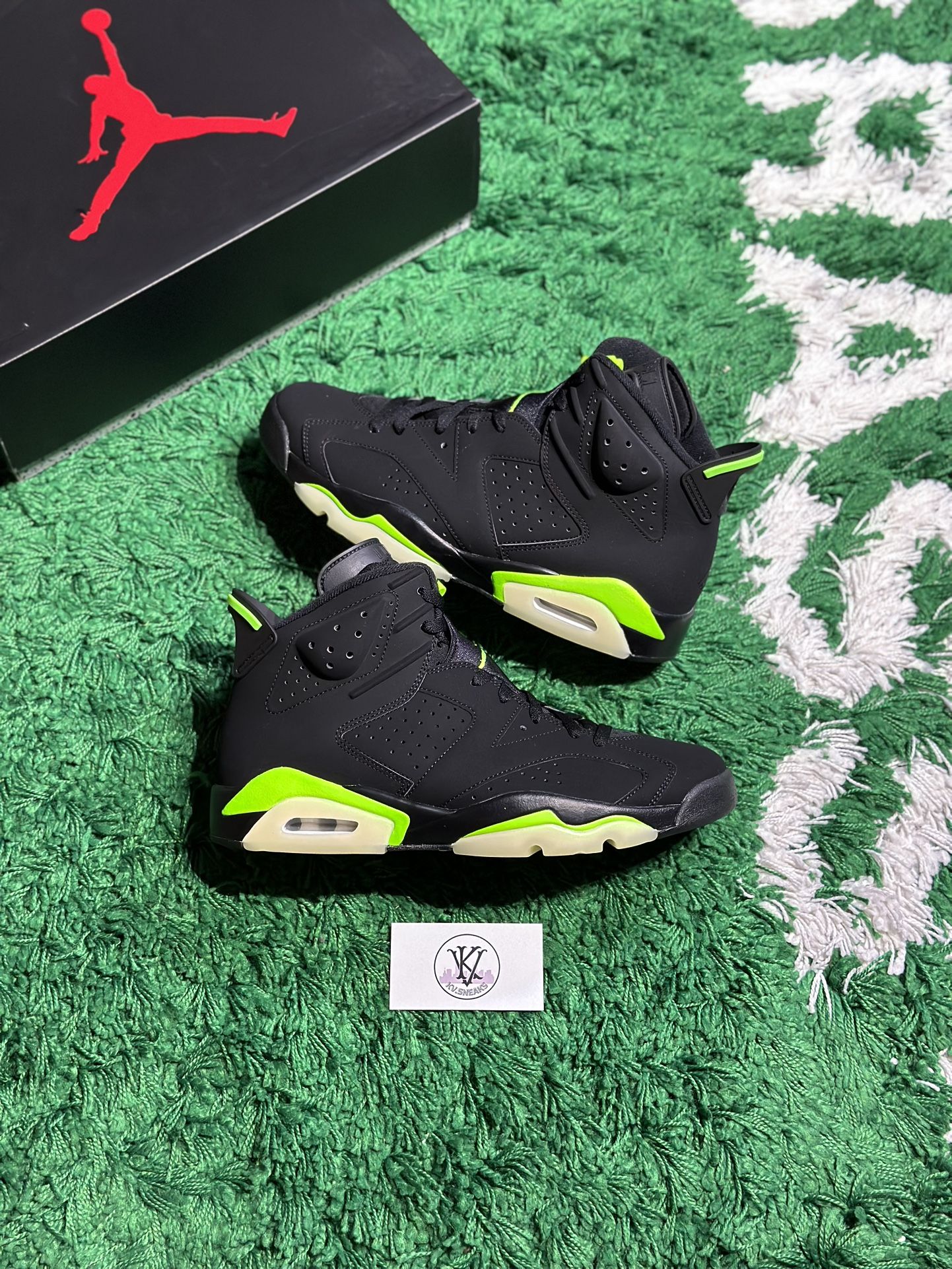 Size 11 - Jordan 6 Electric Green