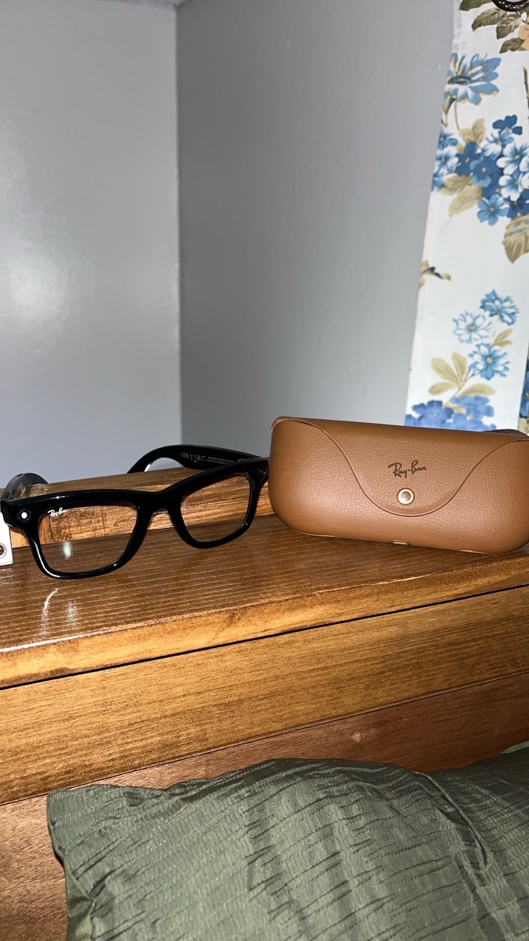 Meta glasses gen 1