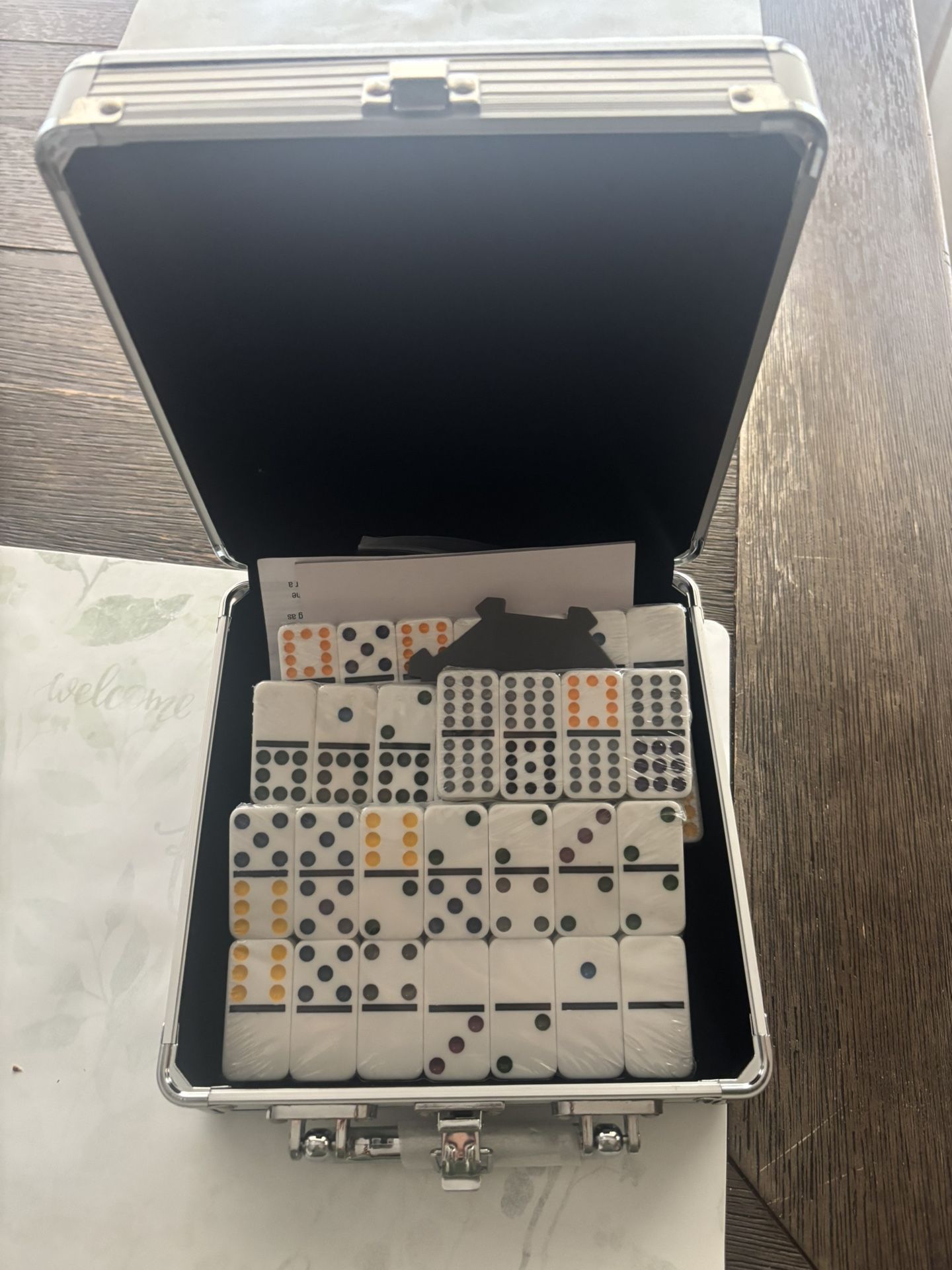 MEXICAN TRAIN DOMINOES