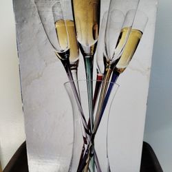 Set Of Six 6 Oz Champagne Flutes And A 10-in Tall Fluted Vase. Lead Free Crystal