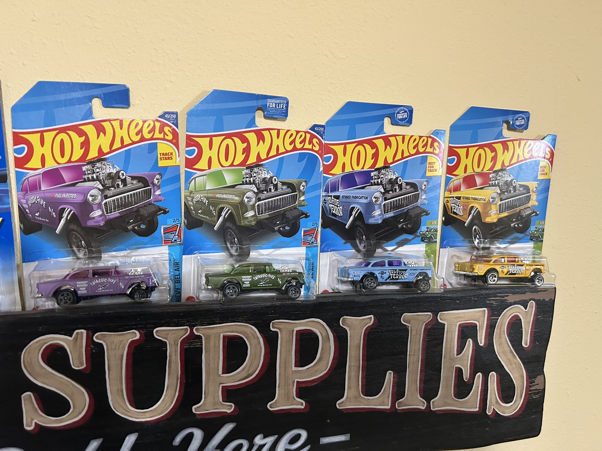 4 New Hot wheels