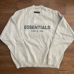 Fear Of God Essentials Crewneck Sweatshirt Light Oatmeal Size Large (L) SS22