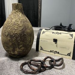 Cute Set Of 3 Decorative Items