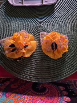 Handmade yellow wrist corsage and  pin good condition $ 25.00