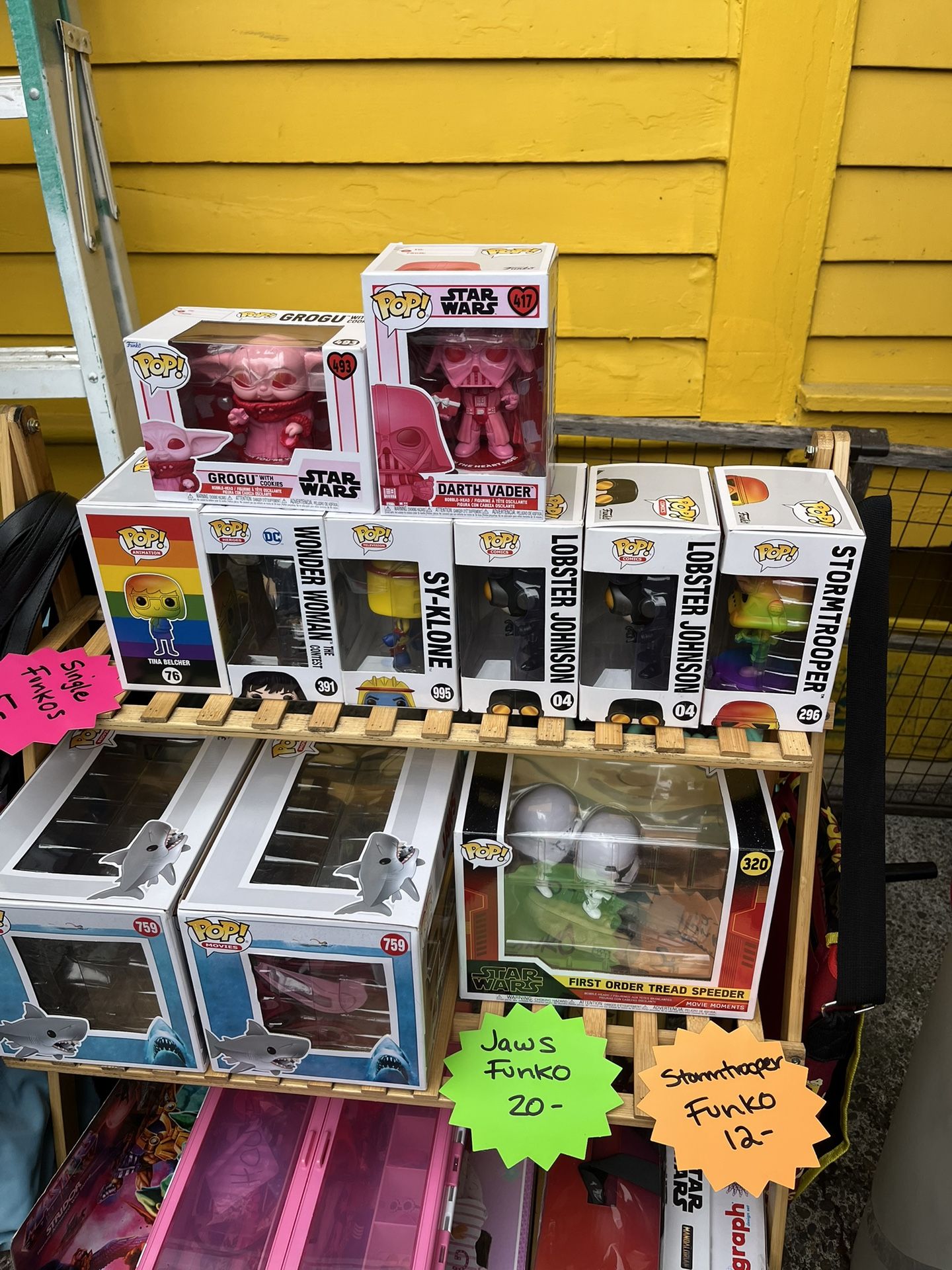 Driveway Sale 11-3 Saturday 8/17!