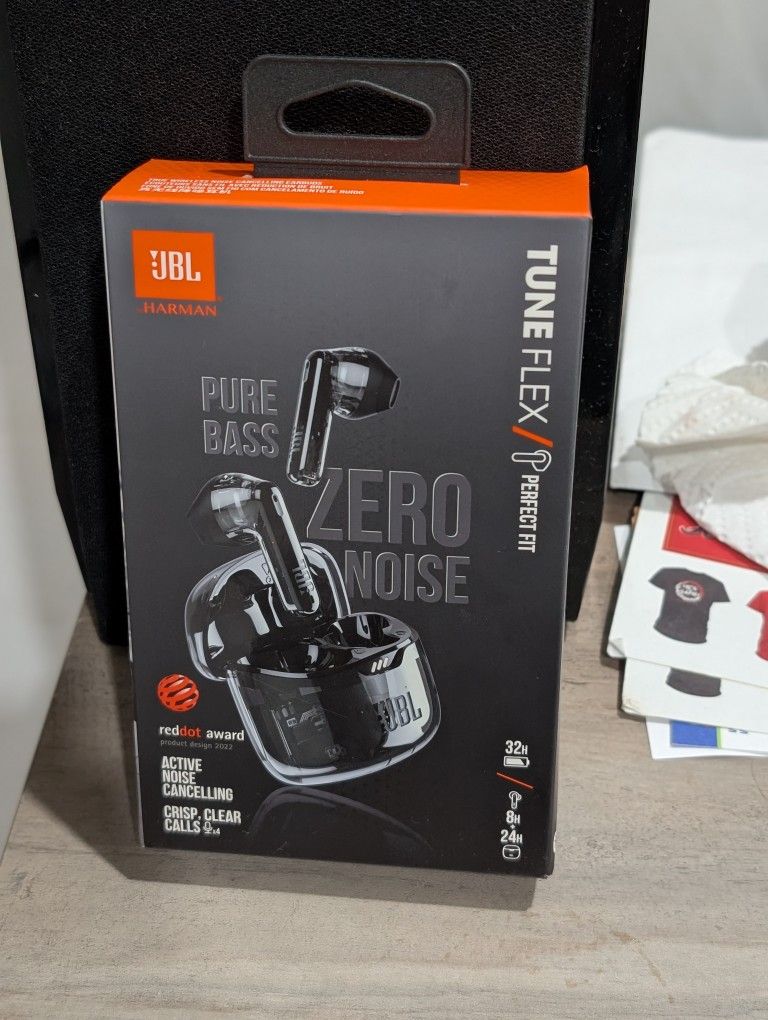JBL Tune Flex True Wireless Noise Cancelling Earbuds