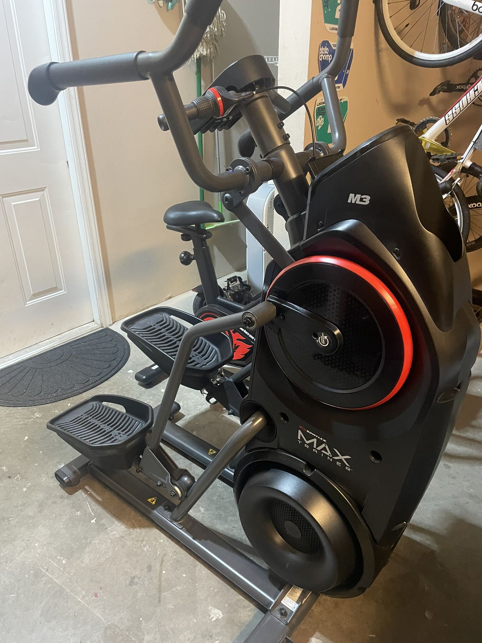 Trainer Bowflex Max