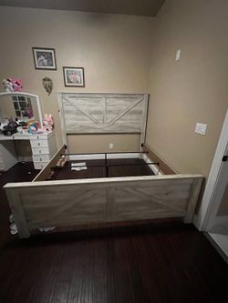 Cama kind size Ashly